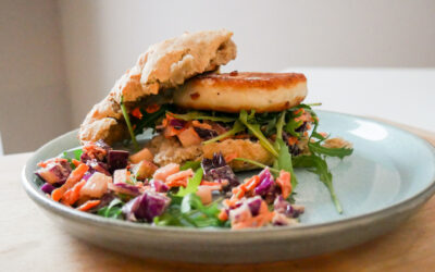 Fiskeburger med grovt burgerbrød